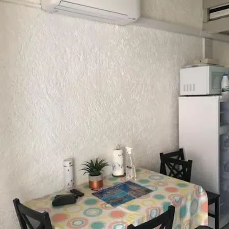 Flat Lägenhet